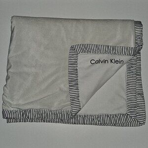 Calvin Klein White Fleece Baby Blanket Black White Stripe Satin Trim 30x37